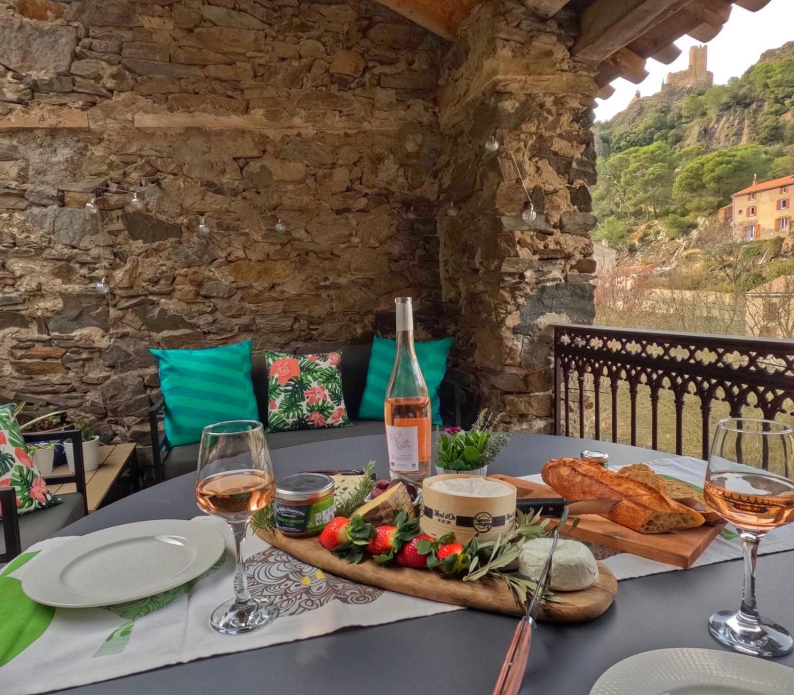 4 Star Cabaret Lastours 4 Chateaux Amazing Cathar Landmark Private Luxury 4 Star Air Conditioned Terrasse With Views Eksteriør billede