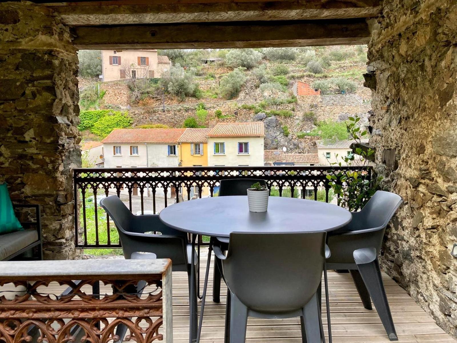 4 Star Cabaret Lastours 4 Chateaux Amazing Cathar Landmark Private Luxury 4 Star Air Conditioned Terrasse With Views Eksteriør billede